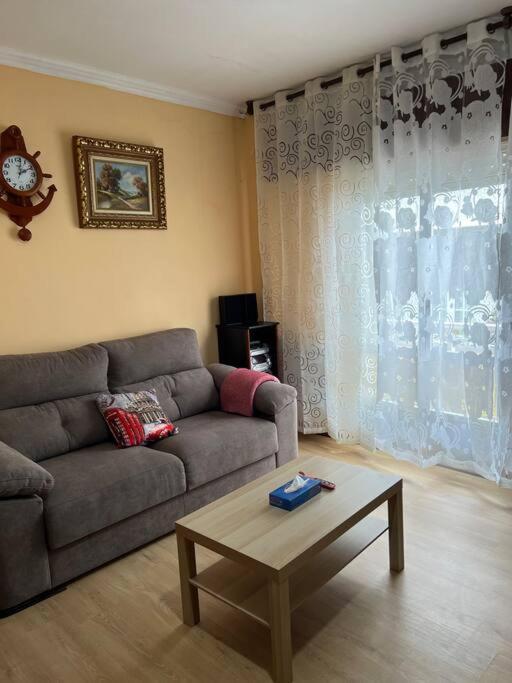 Arenales 8 Appartement *