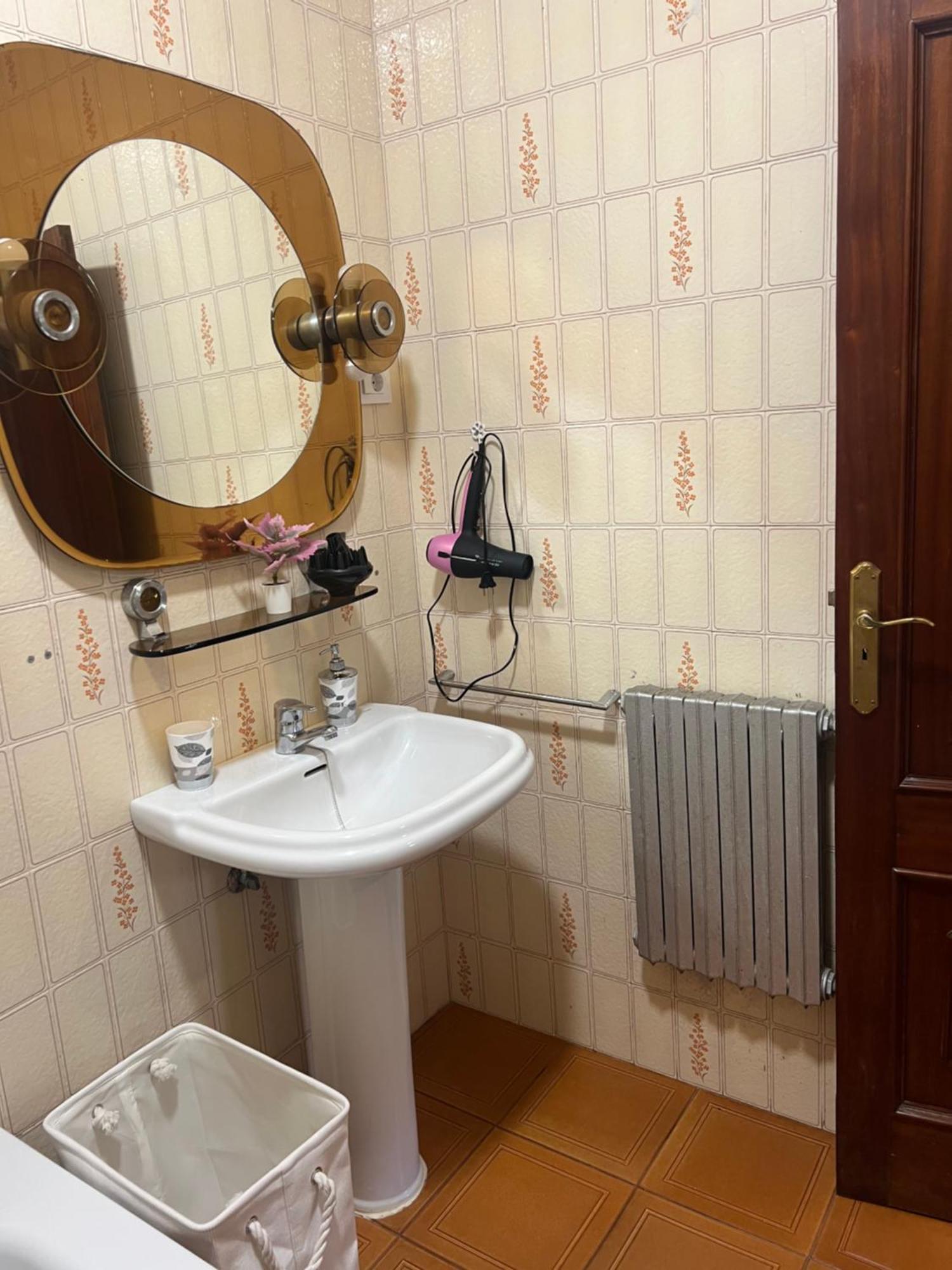 Renovado Arenales Appartement